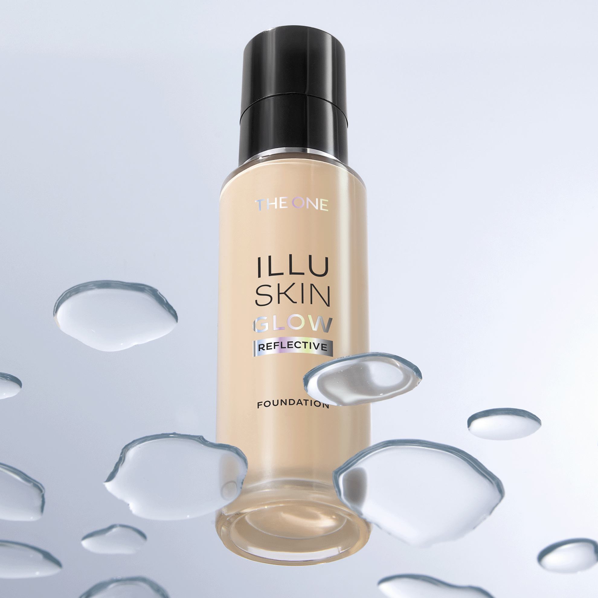 一瓶粉底液，背景中有水滴