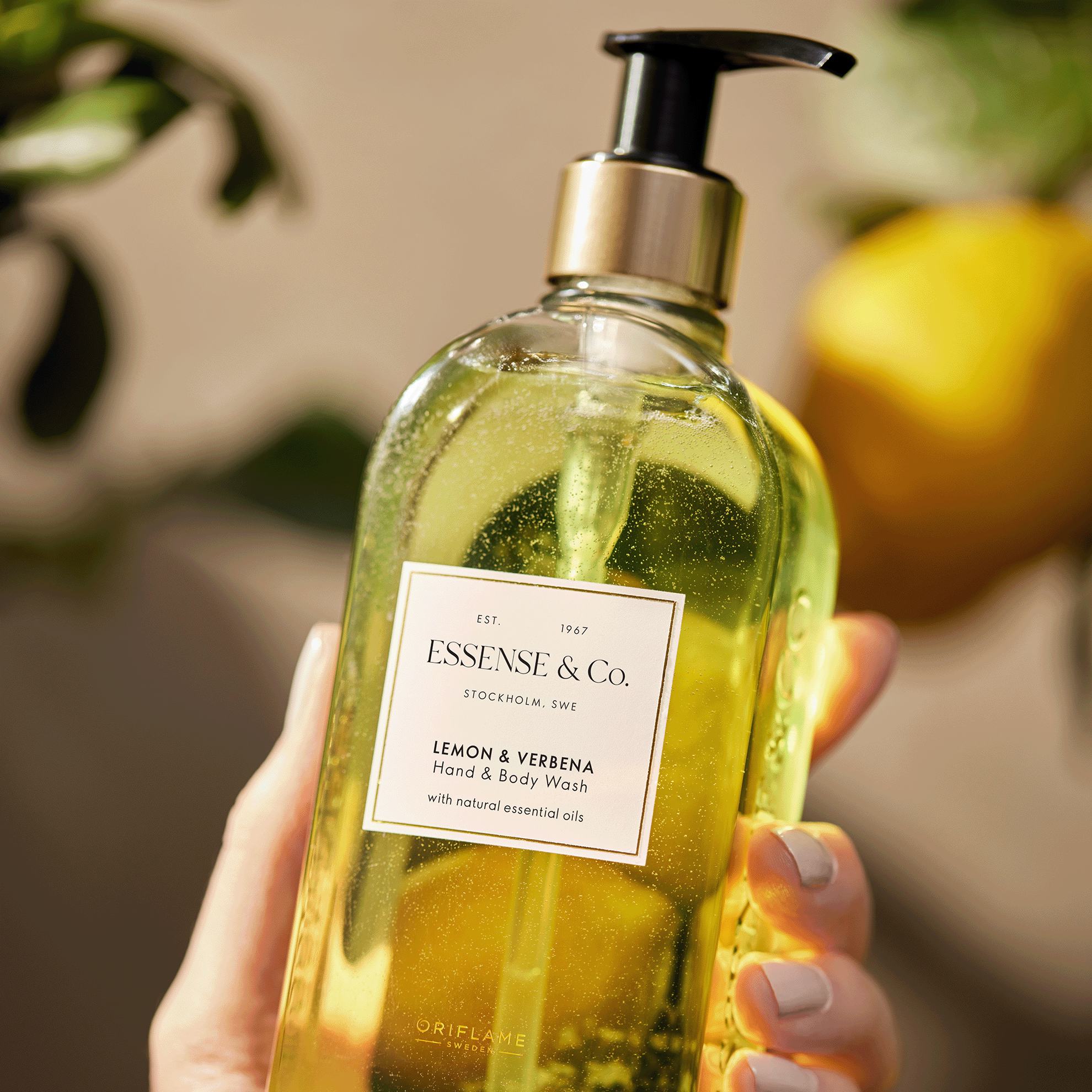 https://media-cdn.oriflame.cn/productImage?externalMediaId=product-management-media%2fProducts%2f46642%2f46642_4.png&MediaId=19244220&Version=1