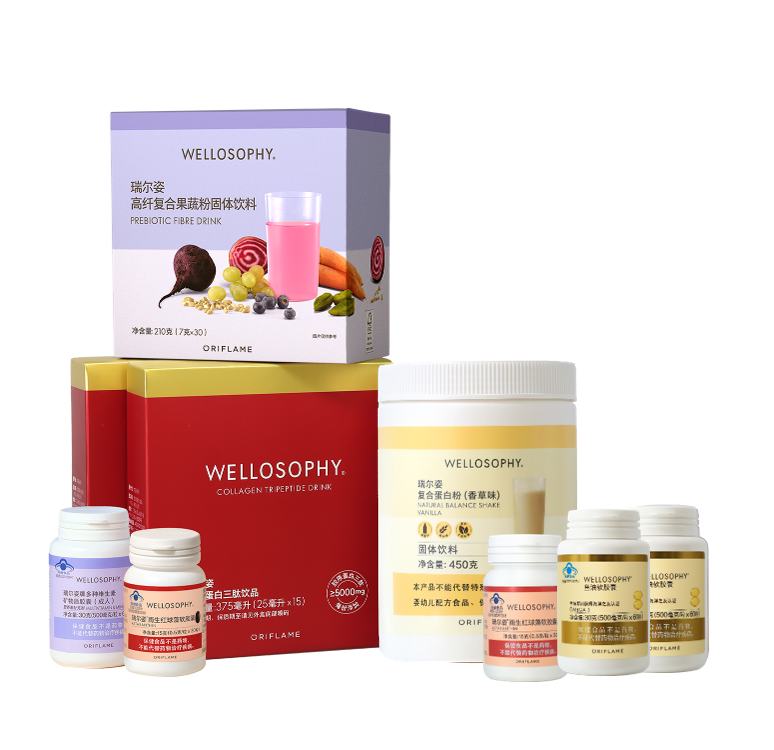 一组瓶子和盒子